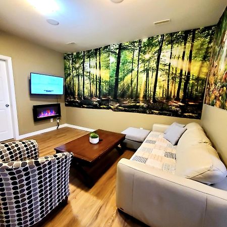 Private 2 Bedrooms Suite Near Hwy 1, Cultus Lake, Heritage Park, Fishing, Coliseum Chilliwack Extérieur photo